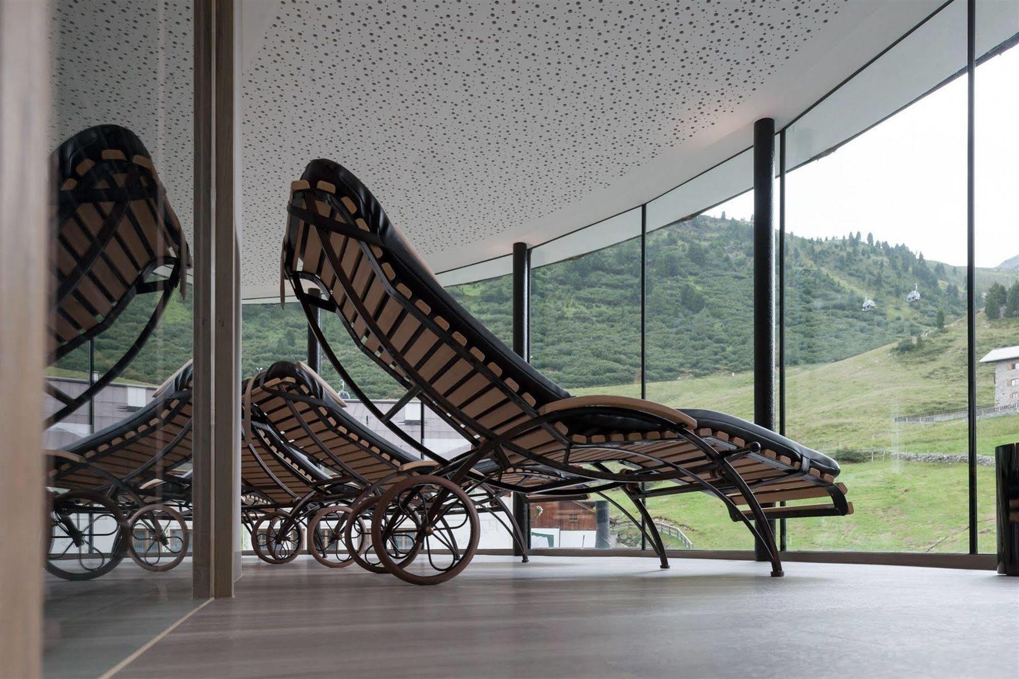 אוברגורגל Josl Mountain Lounging Hotel - Adults Only! מראה חיצוני תמונה